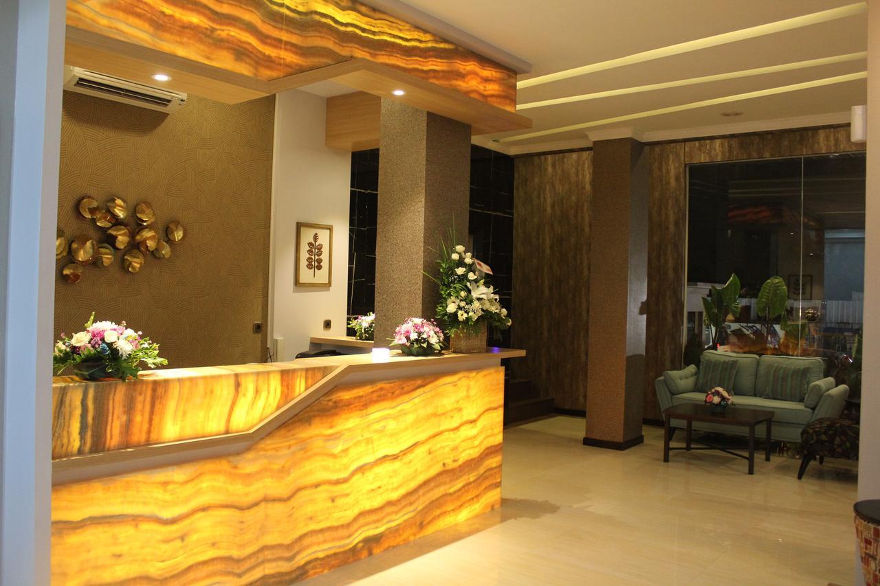 Fontana Hotel Jakarta Eksteriør bilde