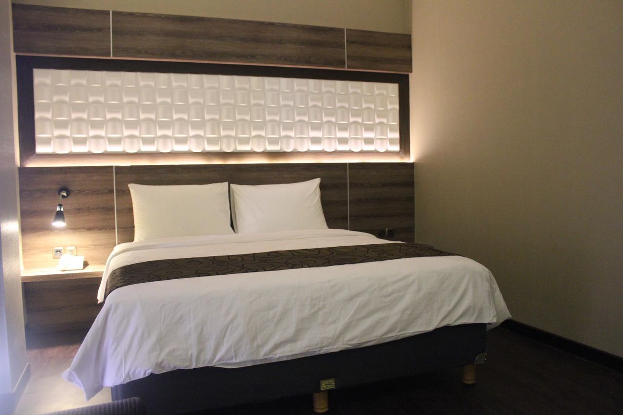 Fontana Hotel Jakarta Eksteriør bilde