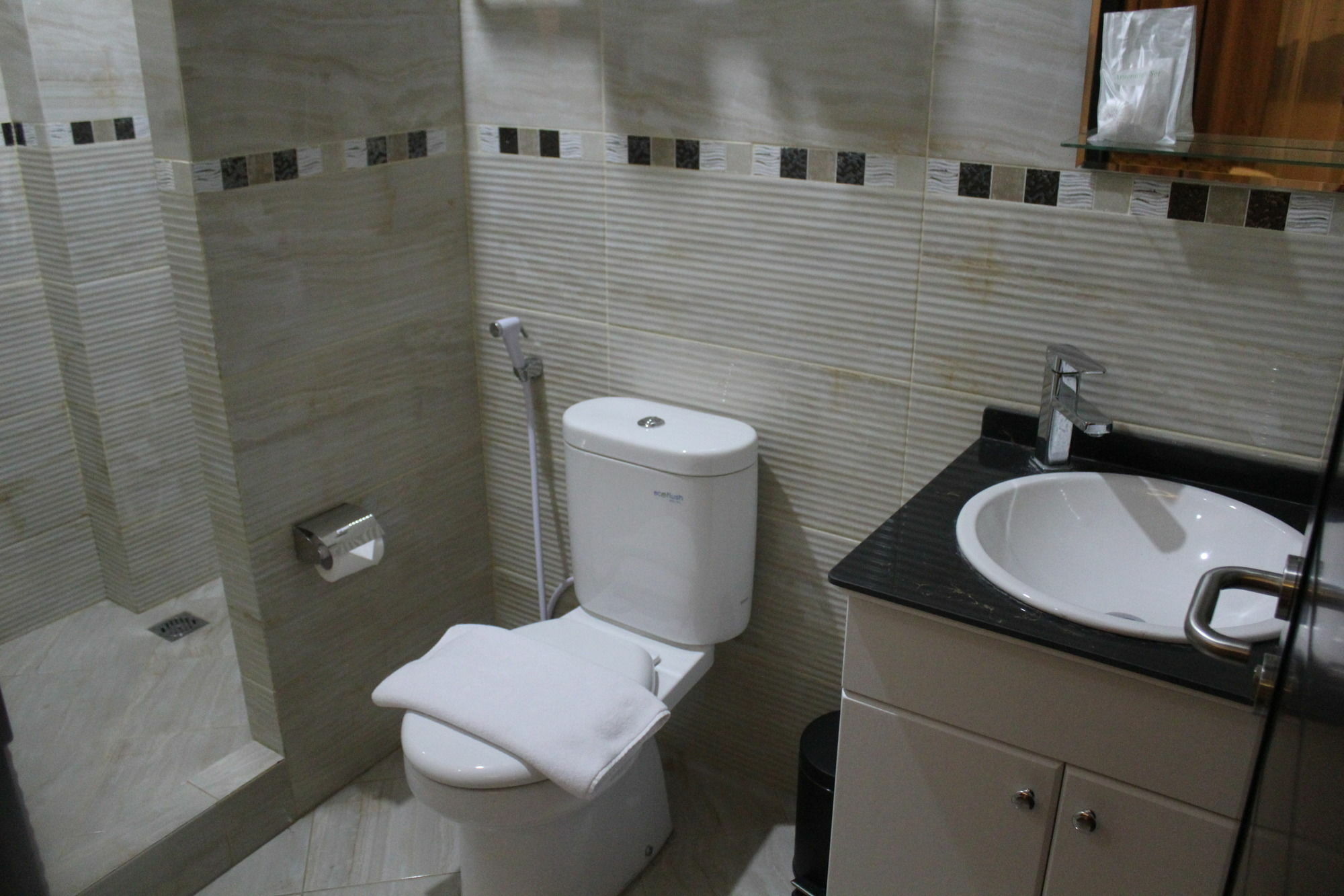 Fontana Hotel Jakarta Eksteriør bilde